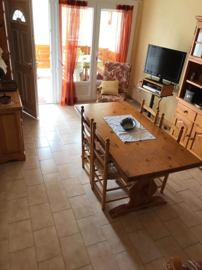 Charme Et Simplicite De Ce Nouveau Bien Empuriabrava Exteriér fotografie